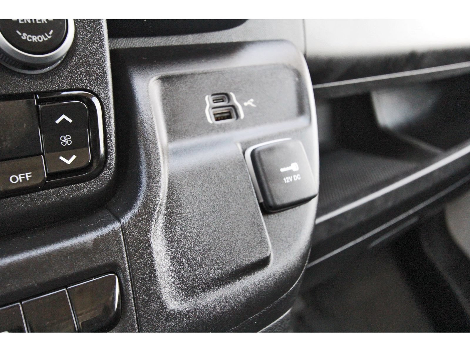 Used 2023 RAM ProMaster 1500 w/ Interior LED Lighting Group FWD image 28