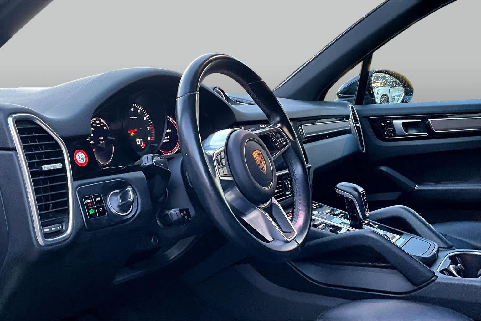 Used 2019 Porsche Cayenne AWD/4WD image 17