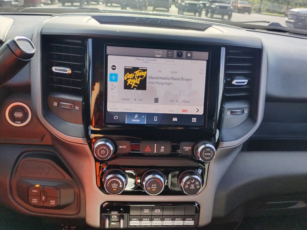 New 2026 RAM 2500 Tradesman AWD/4WD image 27