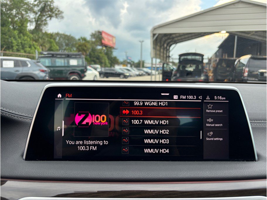 Used 2021 BMW 740i xDrive w/ Premium Package AWD/4WD image 31