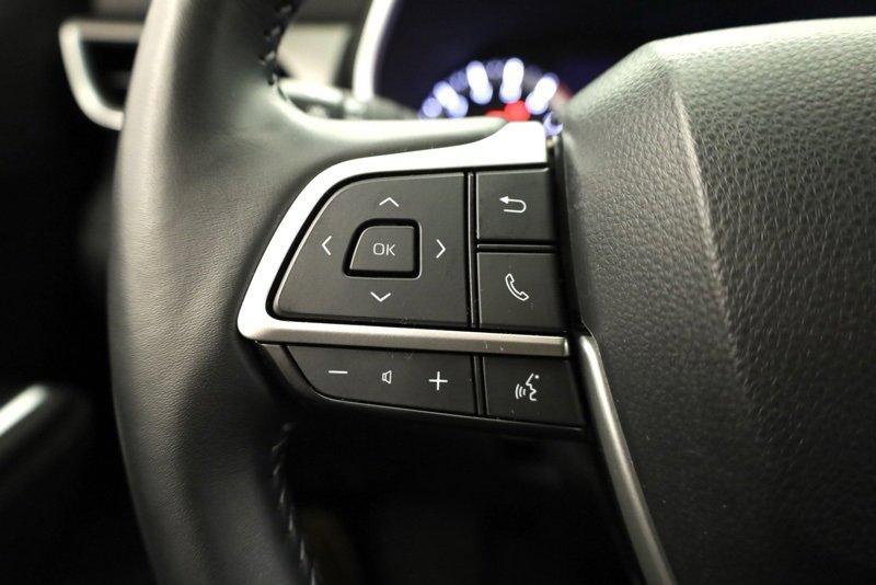 Used 2023 Toyota Highlander XLE image 26