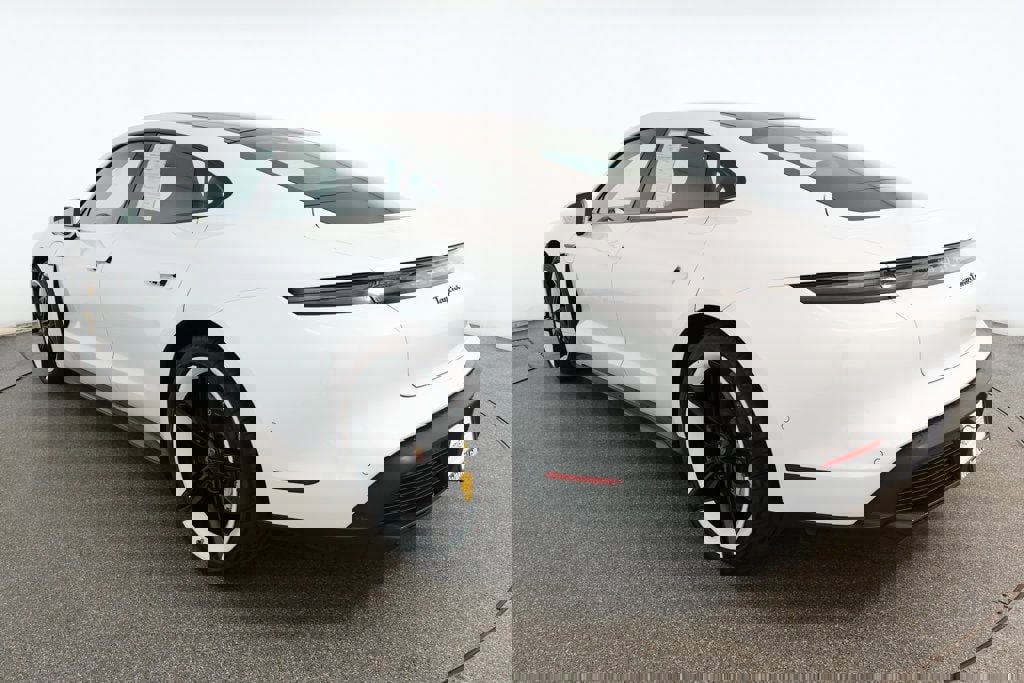 Used 2020 Porsche Taycan Turbo S image 6