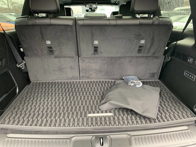 New 2026 Jeep Grand Wagoneer 4WD w/ Premium Group I image 6