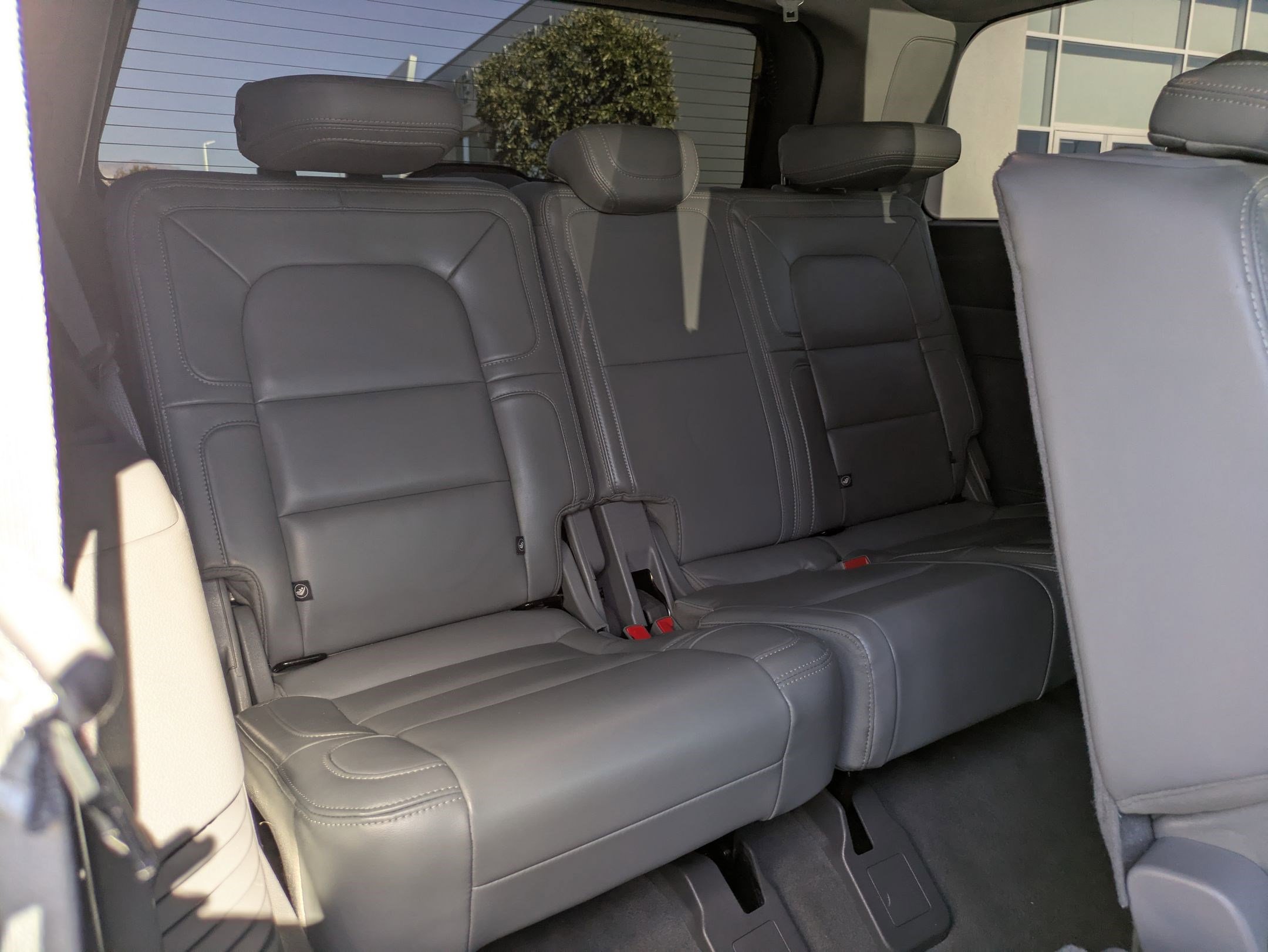 Used 2021 Lincoln Navigator Reserve image 31