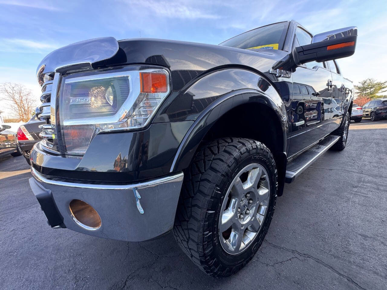 Used 2014 Ford F150 Lariat w/ Equipment Group 502A Luxury image 12