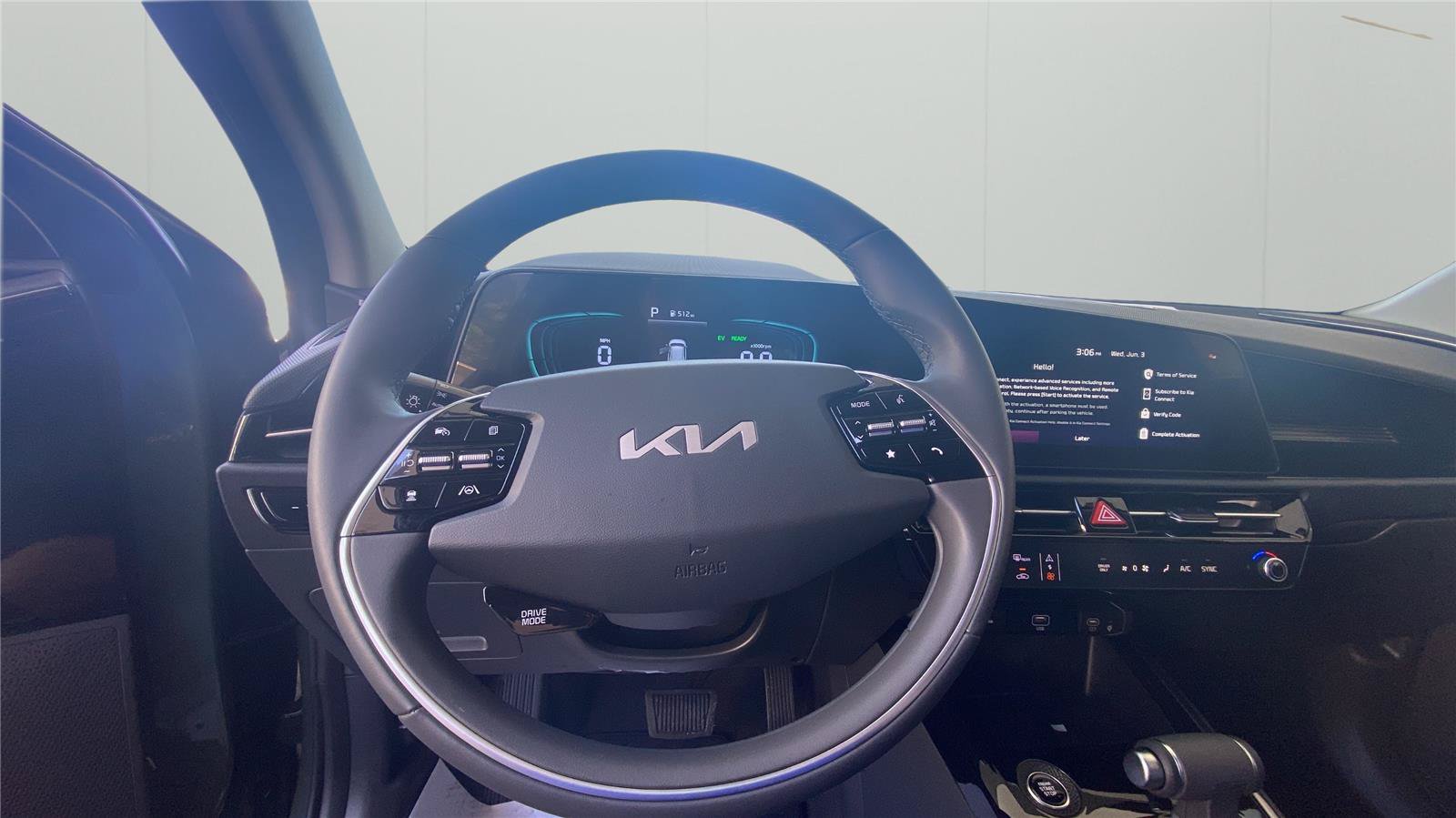 New 2026 Kia Niro EX FWD image 17