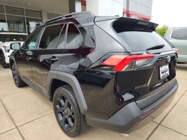 Certified 2020 Toyota RAV4 TRD Off-Road AWD/4WD image 9