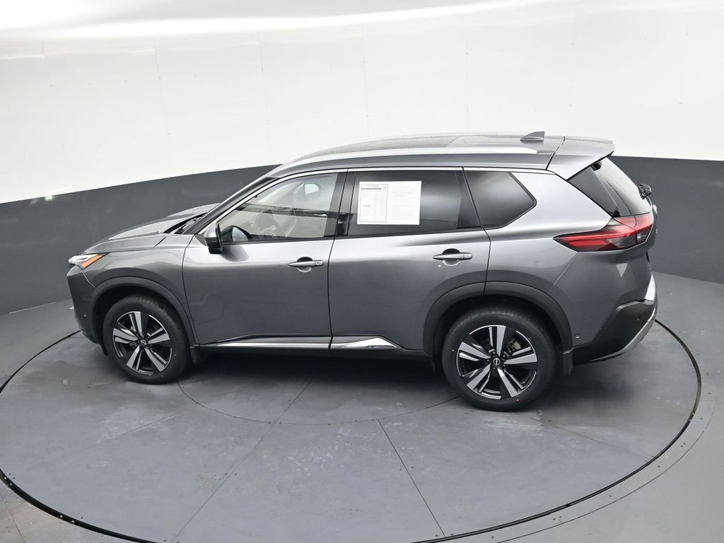 Used 2023 Nissan Rogue Platinum w/ Platinum Premium Package image 32