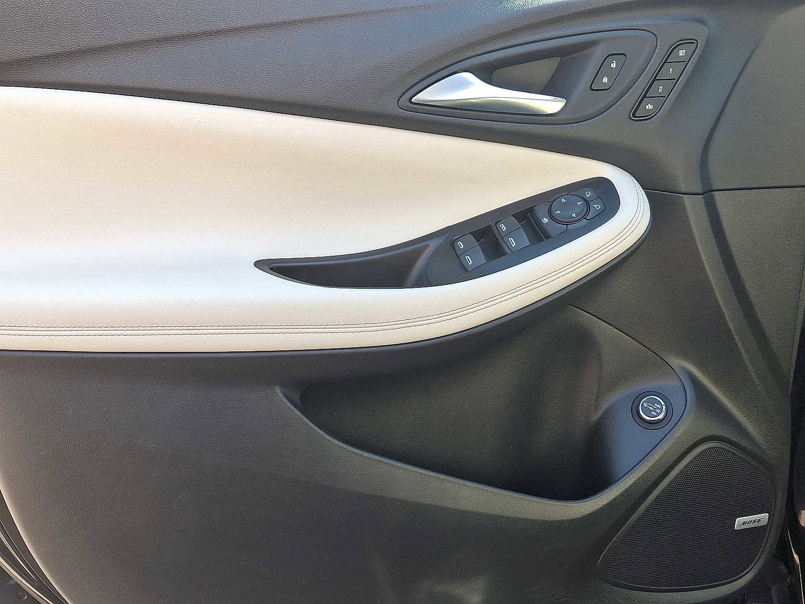 Certified 2024 Buick Encore GX Avenir w/ Avenir Convenience Package image 14