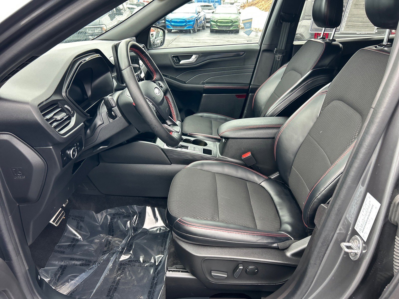 Certified 2023 Ford Escape ST-Line Elite image 6