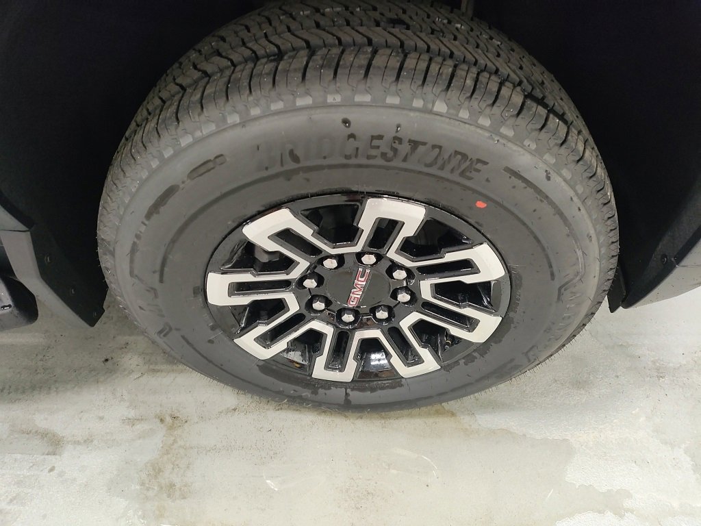 New 2026 GMC Sierra EV Elevation image 4