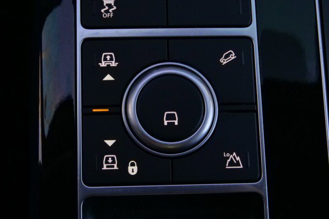 Used 2022 Land Rover Range Rover Westminster Edition image 17