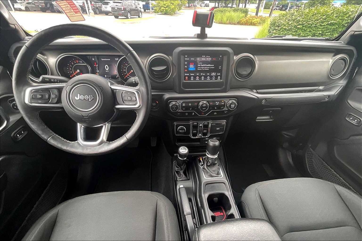 Used 2020 Jeep Gladiator Sport w/ Quick Order Package 24S image 9