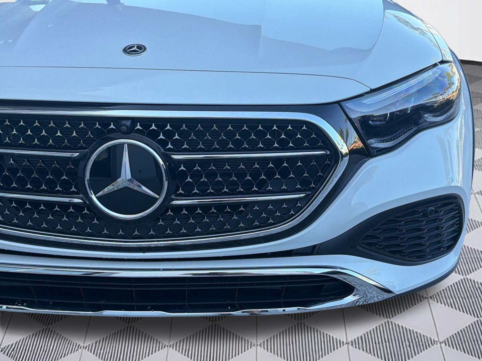 New 2026 Mercedes-Benz E 450 4MATIC All-Terrain Wagon image 11