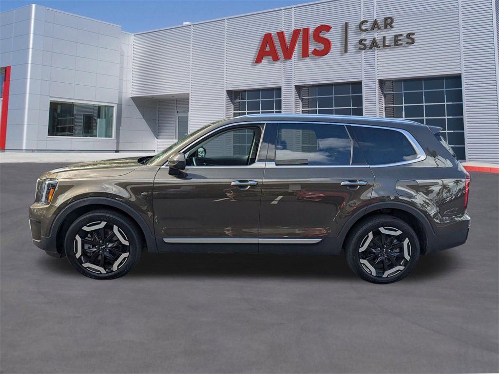 Used 2025 Kia Telluride S image 10