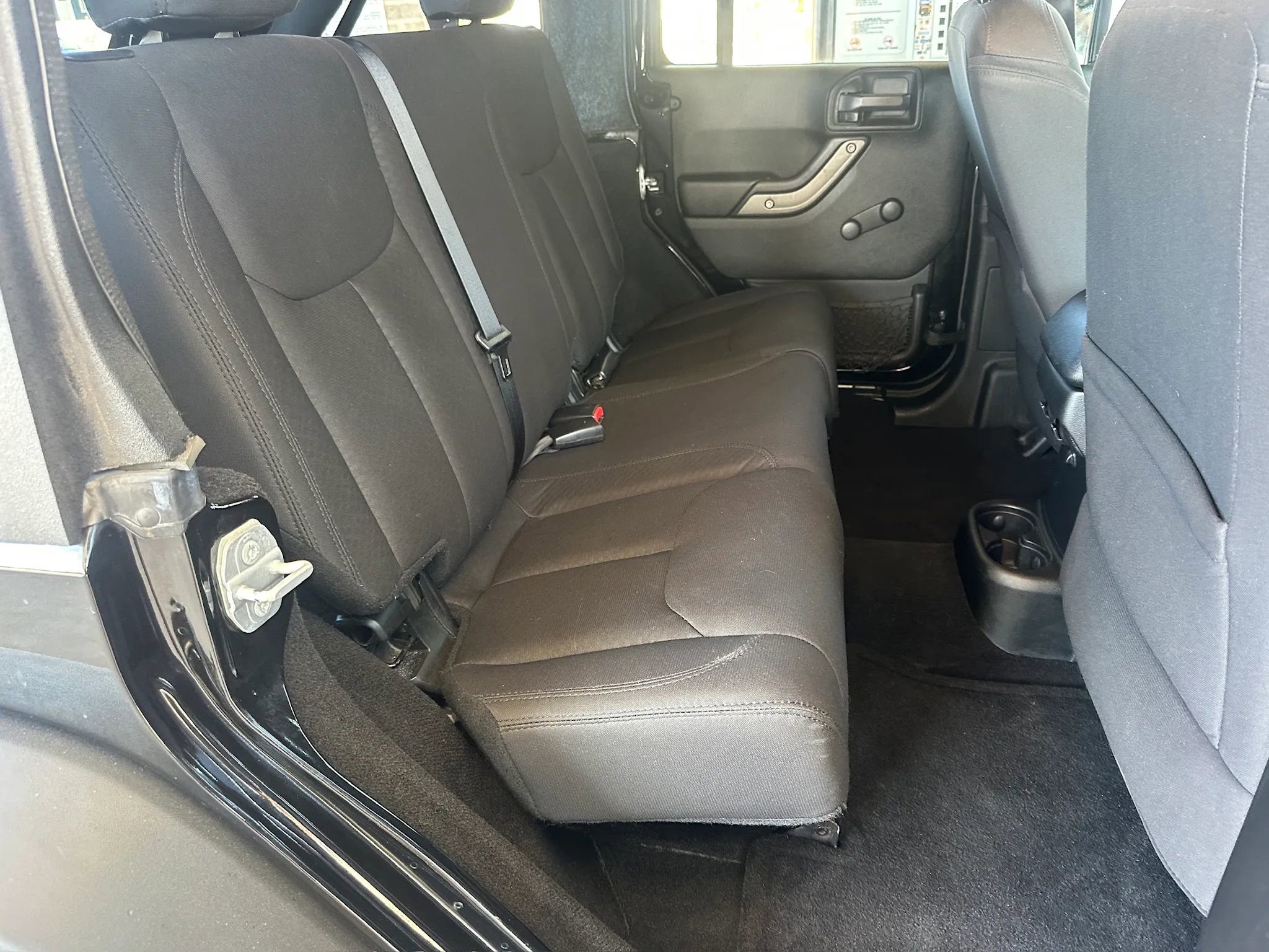 Used 2016 Jeep Wrangler Unlimited Sport w/ Connectivity Group image 10