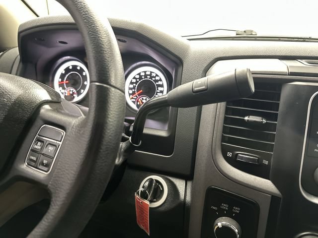 Used 2014 RAM 1500 Express AWD/4WD image 24