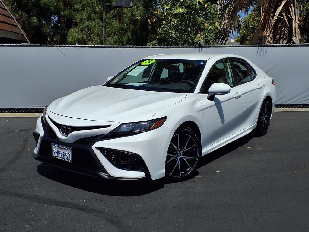 Certified 2024 Toyota Camry SE FWD image 25