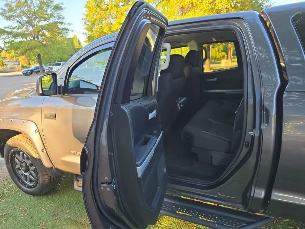 Used 2019 Toyota Tundra Limited image 13