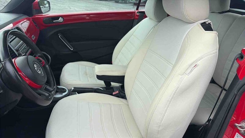 Used 2015 Volkswagen Beetle 1.8T image 13