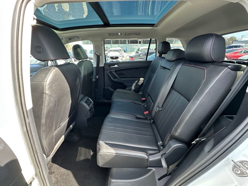 Used 2024 Volkswagen Tiguan Wolfsburg Edition image 20