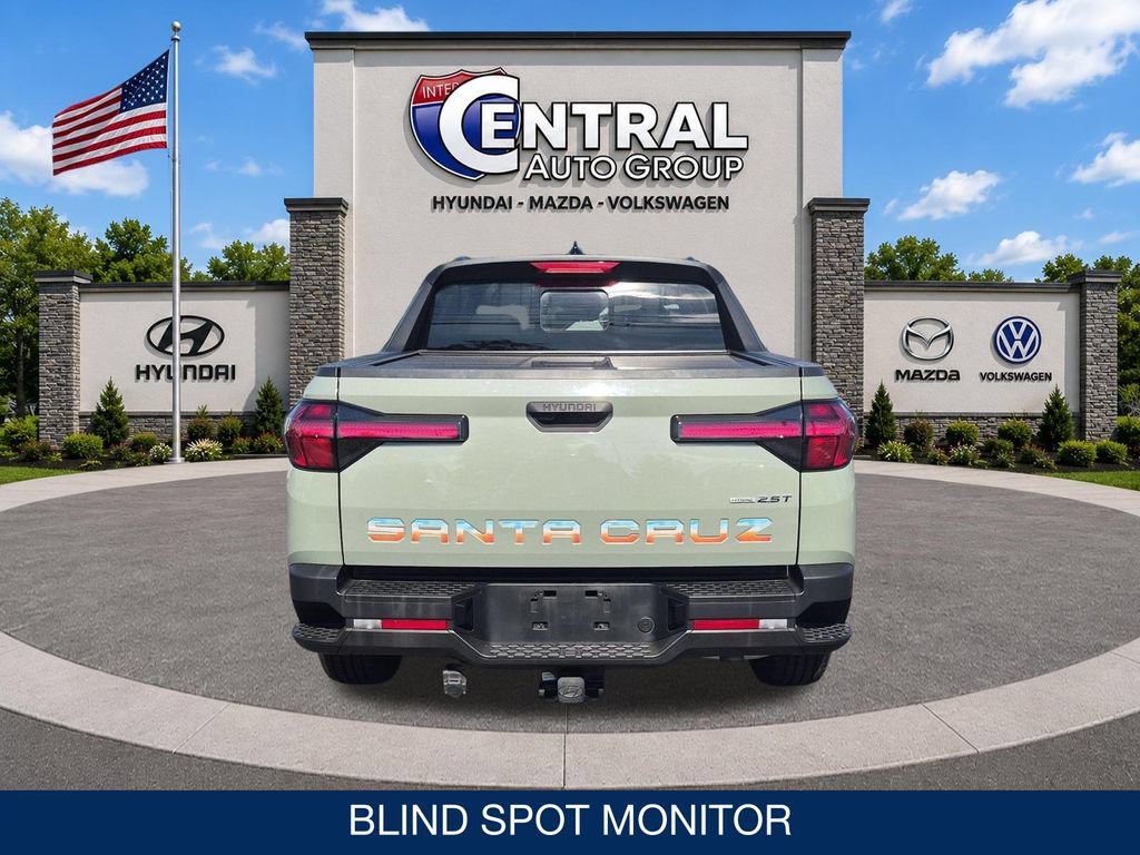 Used 2023 Hyundai Santa Cruz SEL Premium AWD/4WD image 7