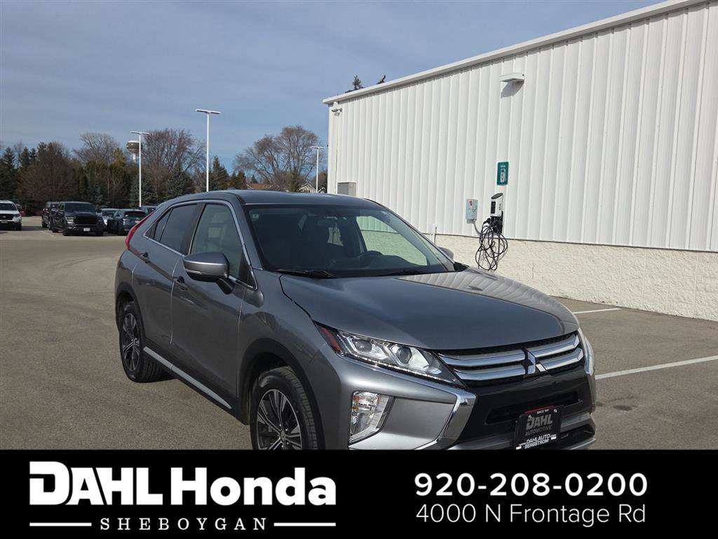 Used 2019 Mitsubishi Eclipse Cross SE image 1