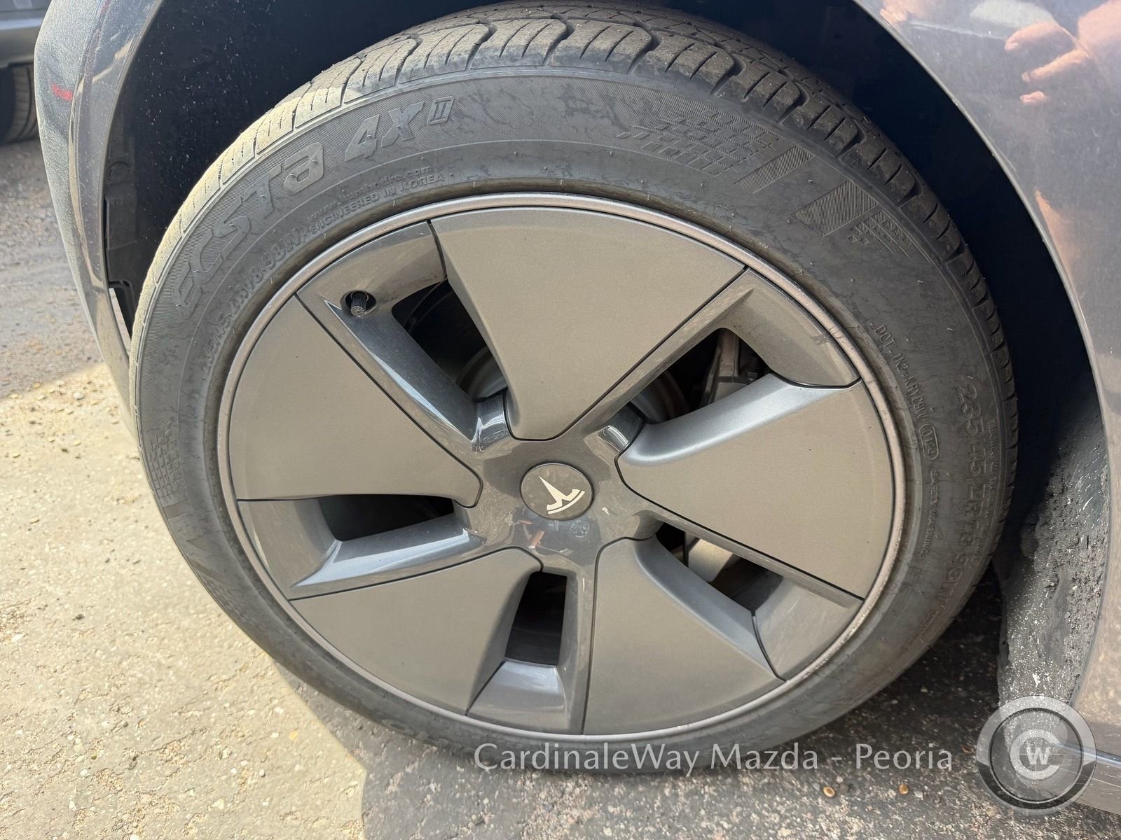 Used 2023 Tesla Model 3 Standard Range image 7