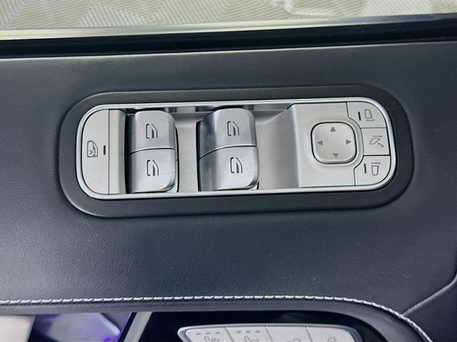 Certified 2025 Mercedes-Benz G 63 AMG 4MATIC image 18