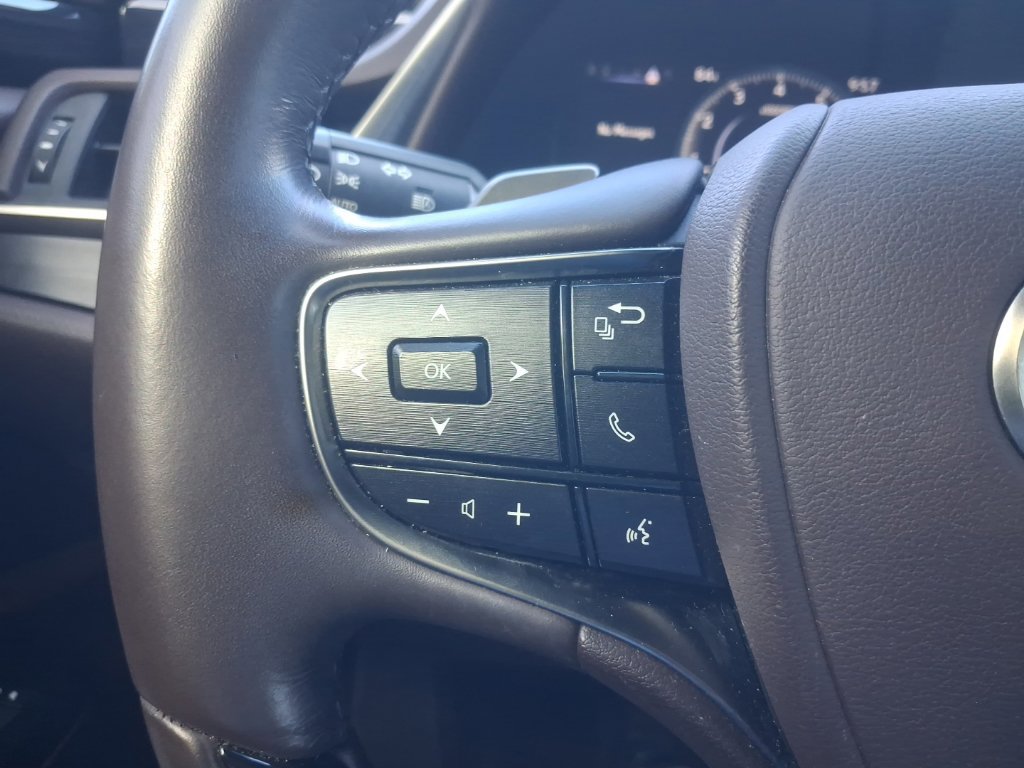 Used 2021 Lexus ES 350 w/ Premium Package FWD image 31