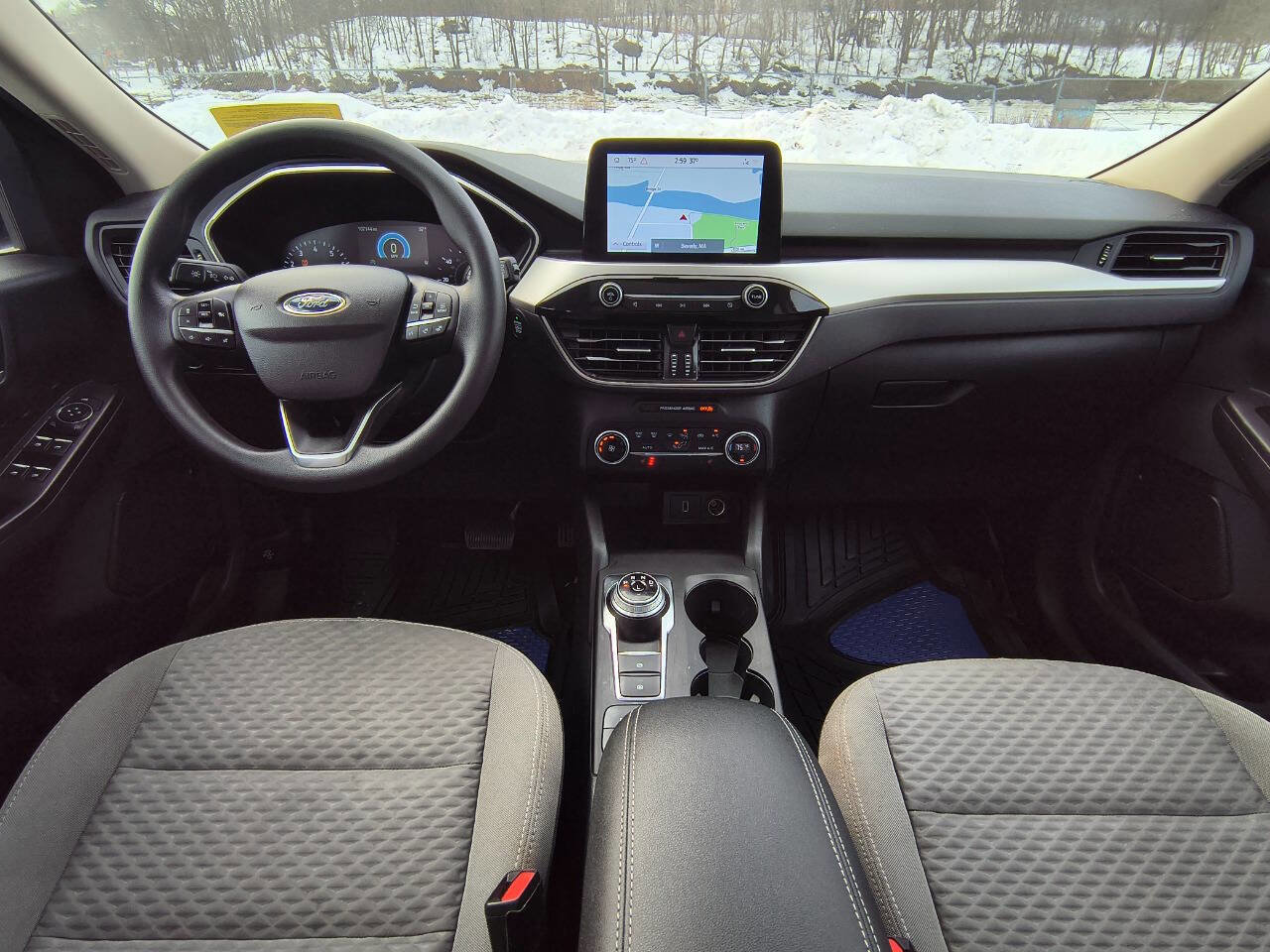 Used 2020 Ford Escape SE image 11