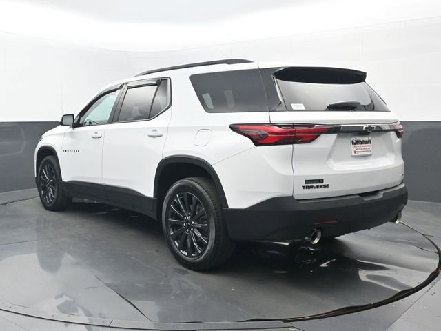 Used 2023 Chevrolet Traverse RS image 3