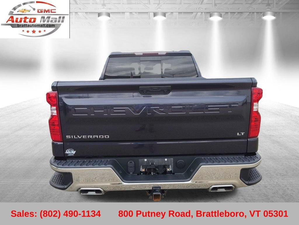 Used 2022 Chevrolet Silverado 1500 LT w/ Z71 Off-Road Package AWD/4WD image 5