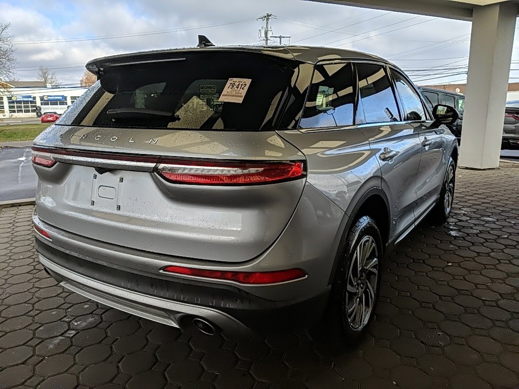 Used 2023 Lincoln Corsair FWD w/ Equipment Group 101A image 5