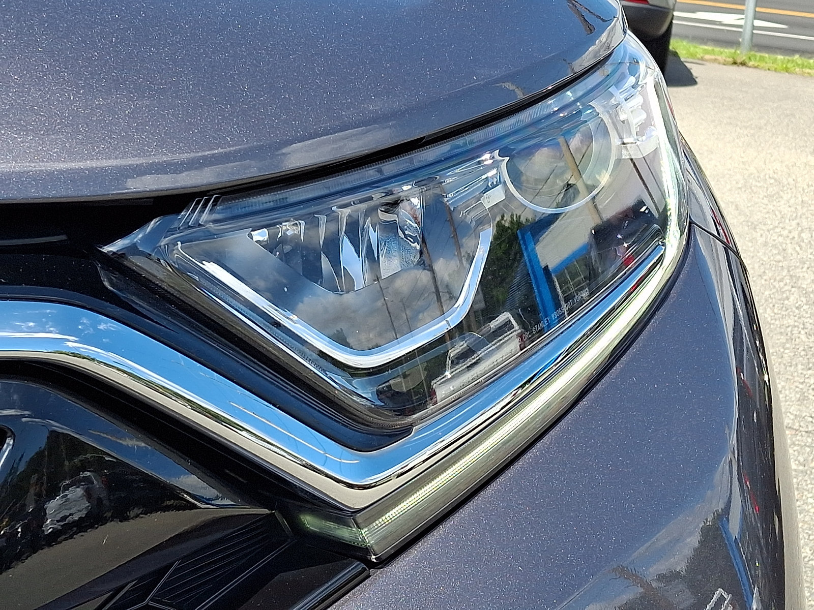 Used 2021 Honda CR-V EX-L image 9