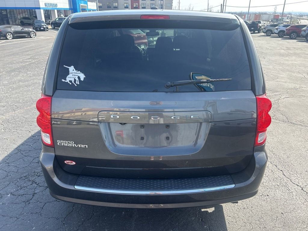 Used 2020 Dodge Grand Caravan SE w/ UConnect Hands-Free Group image 3
