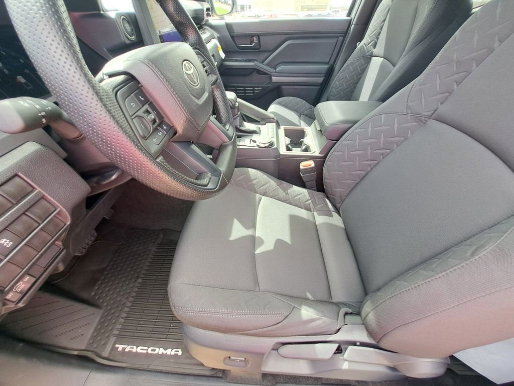 New 2026 Toyota Tacoma SR5 image 18
