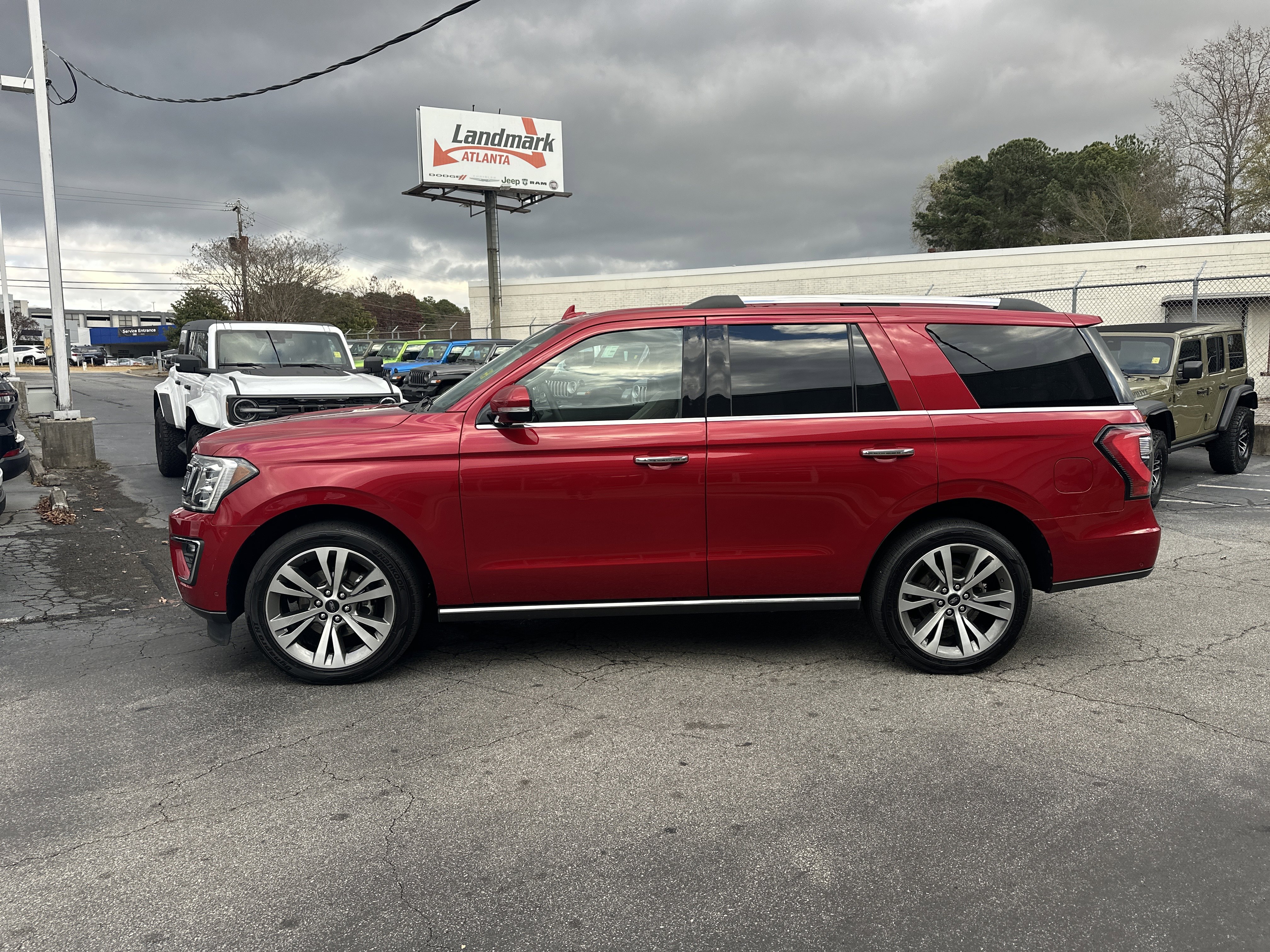 Used 2020 Ford Expedition Limited w/ Equipment Group 302A image 6