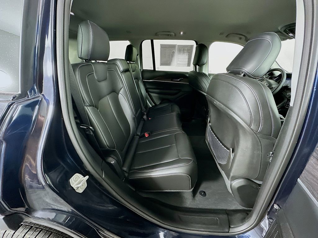 Certified 2023 Jeep Grand Cherokee Limited image 39