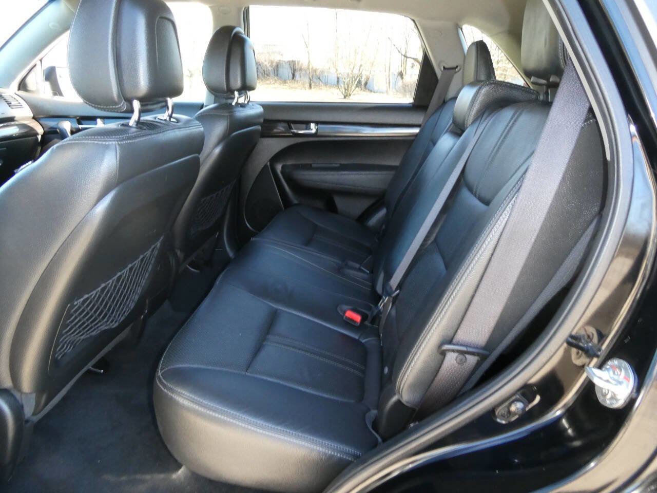 Used 2011 Kia Sorento EX w/ Premium Pkg image 22