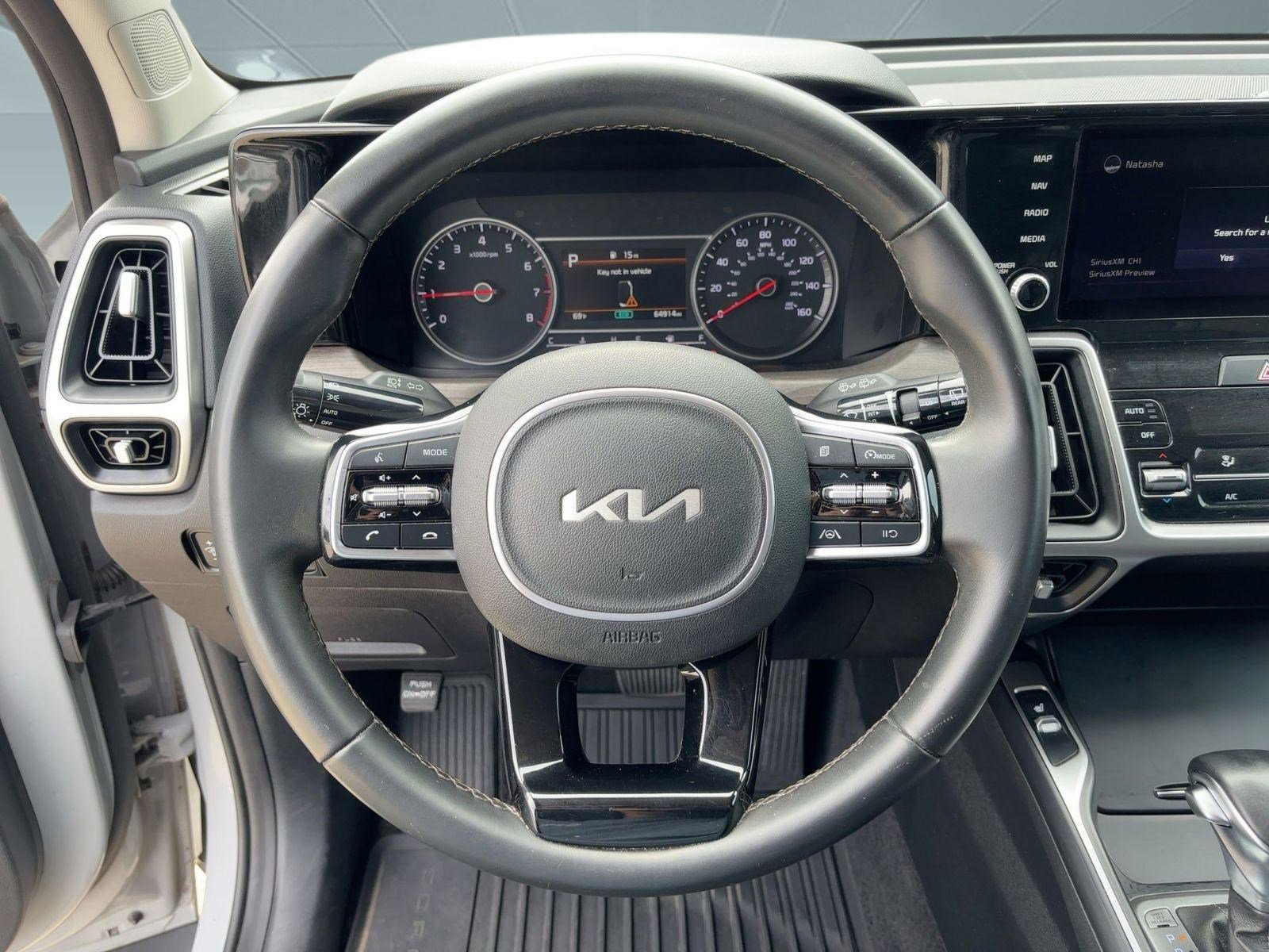 Used 2022 Kia Sorento S image 17