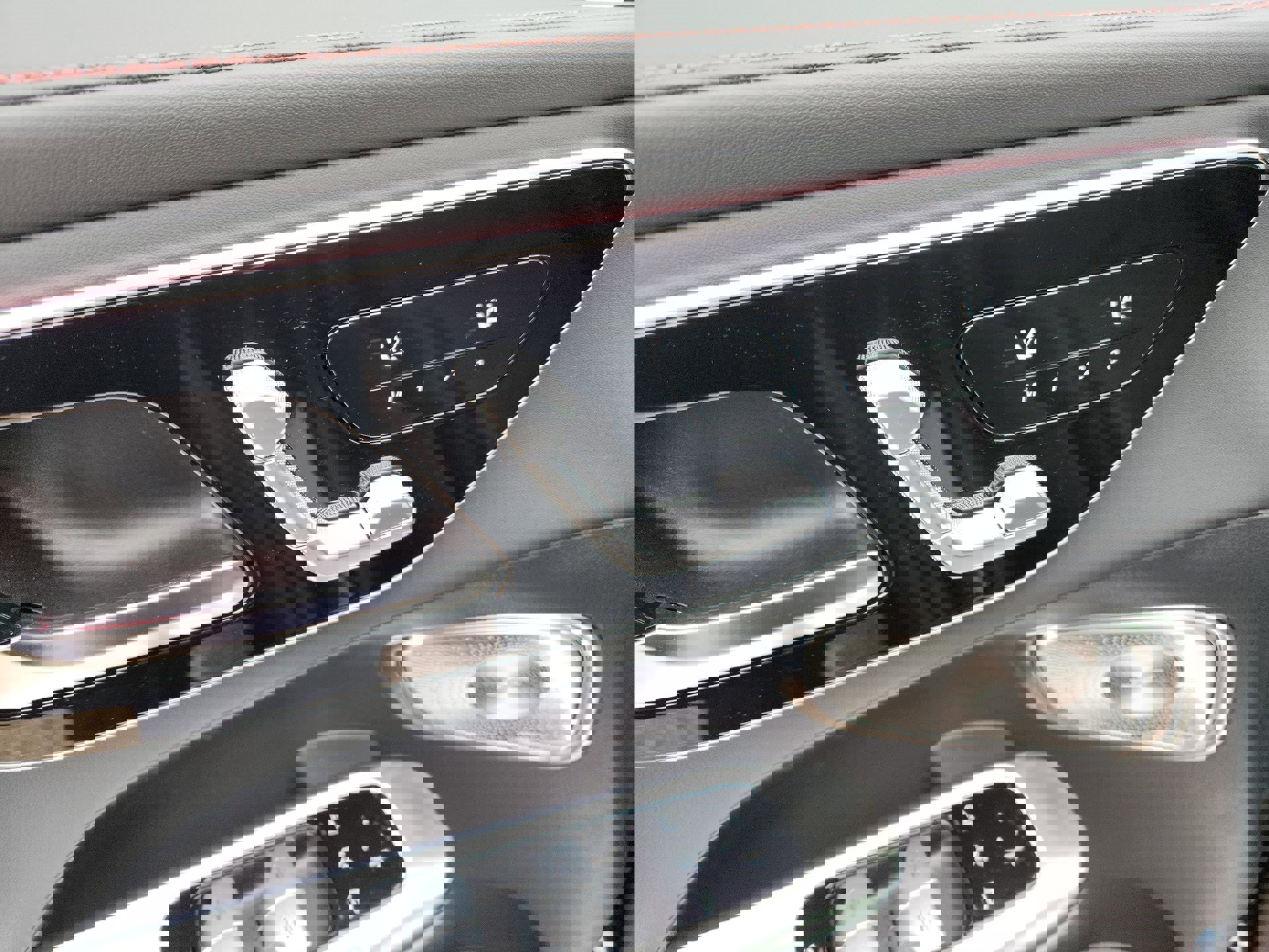 New 2025 Mercedes-Benz GLC 63 AMG S image 17