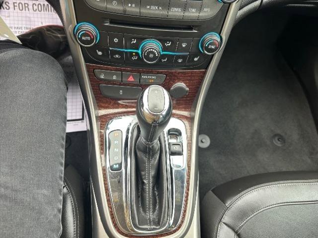Used 2013 Chevrolet Malibu LTZ image 25