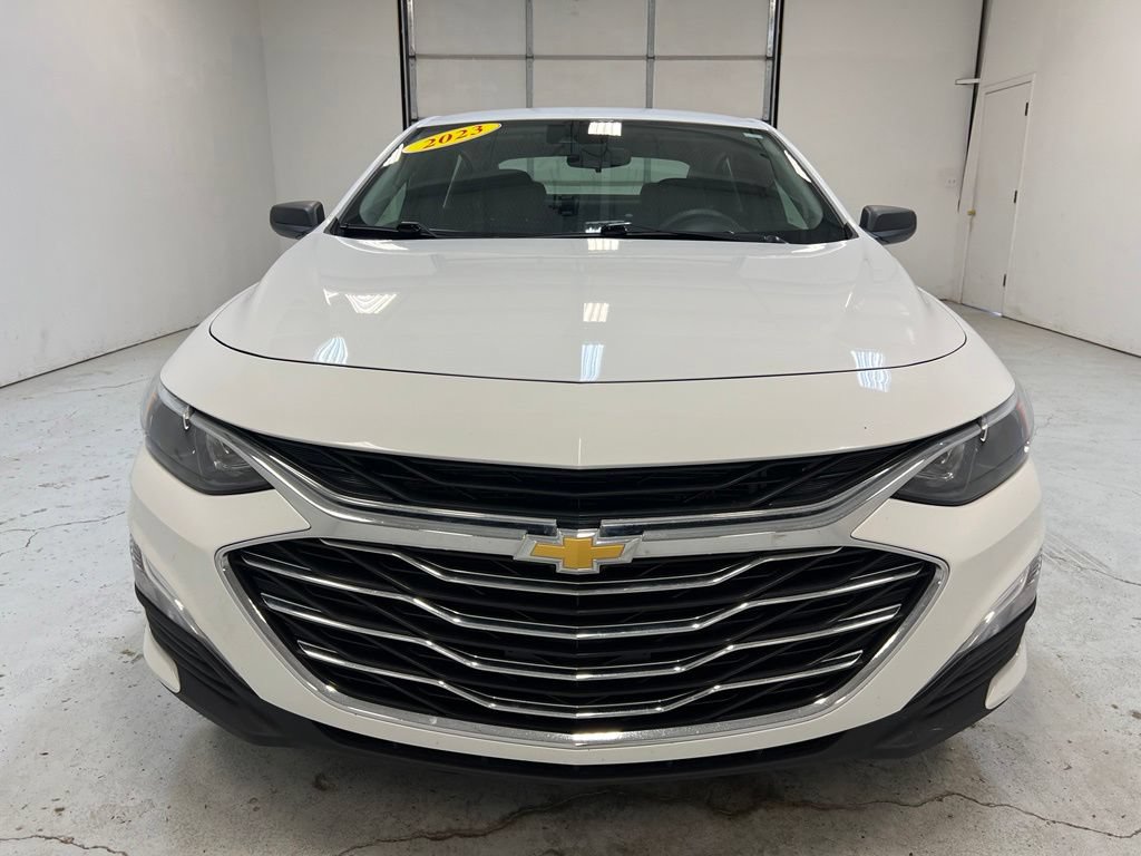 Used 2023 Chevrolet Malibu LS FWD image 13