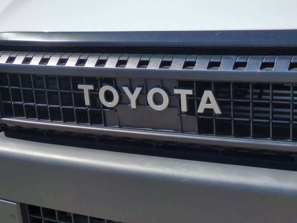 Used 2024 Toyota Land Cruiser 1958 AWD/4WD image 9