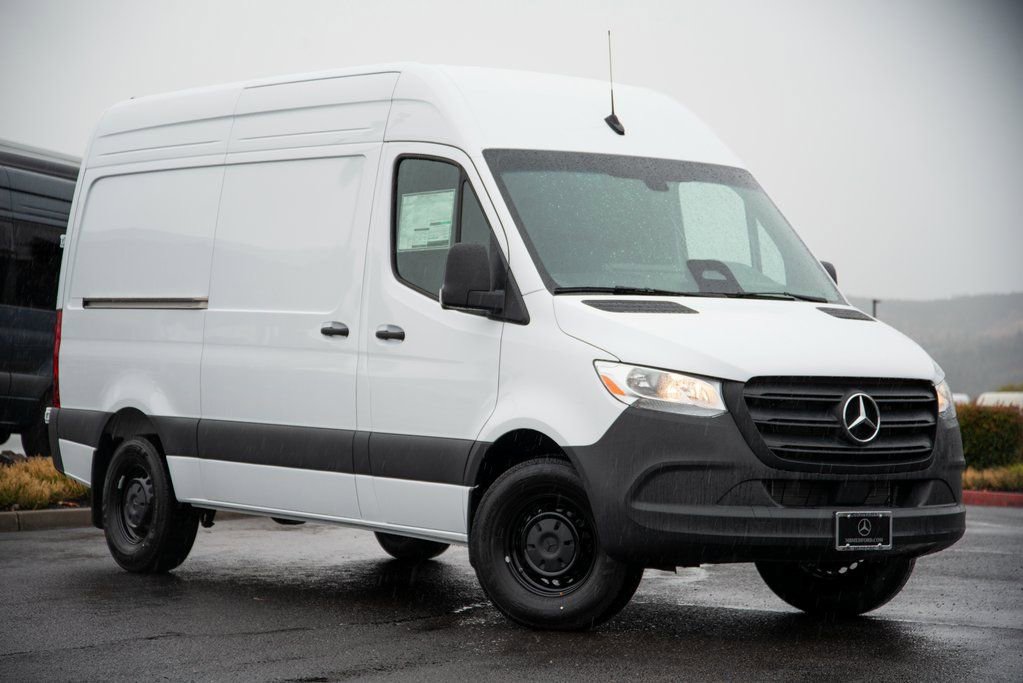New 2026 Mercedes-Benz Sprinter 2500 image 3
