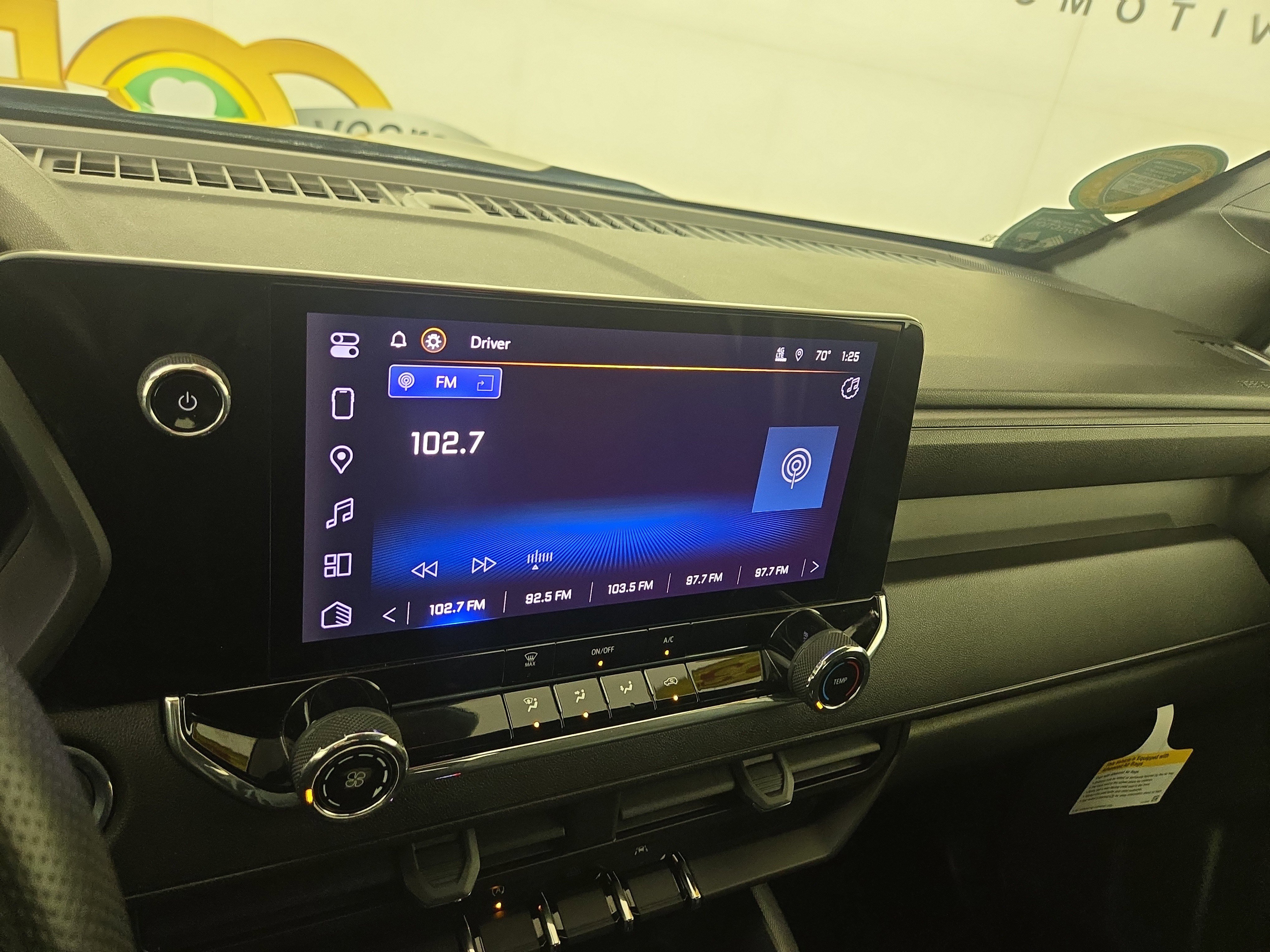 Certified 2023 Chevrolet Colorado W/T image 19