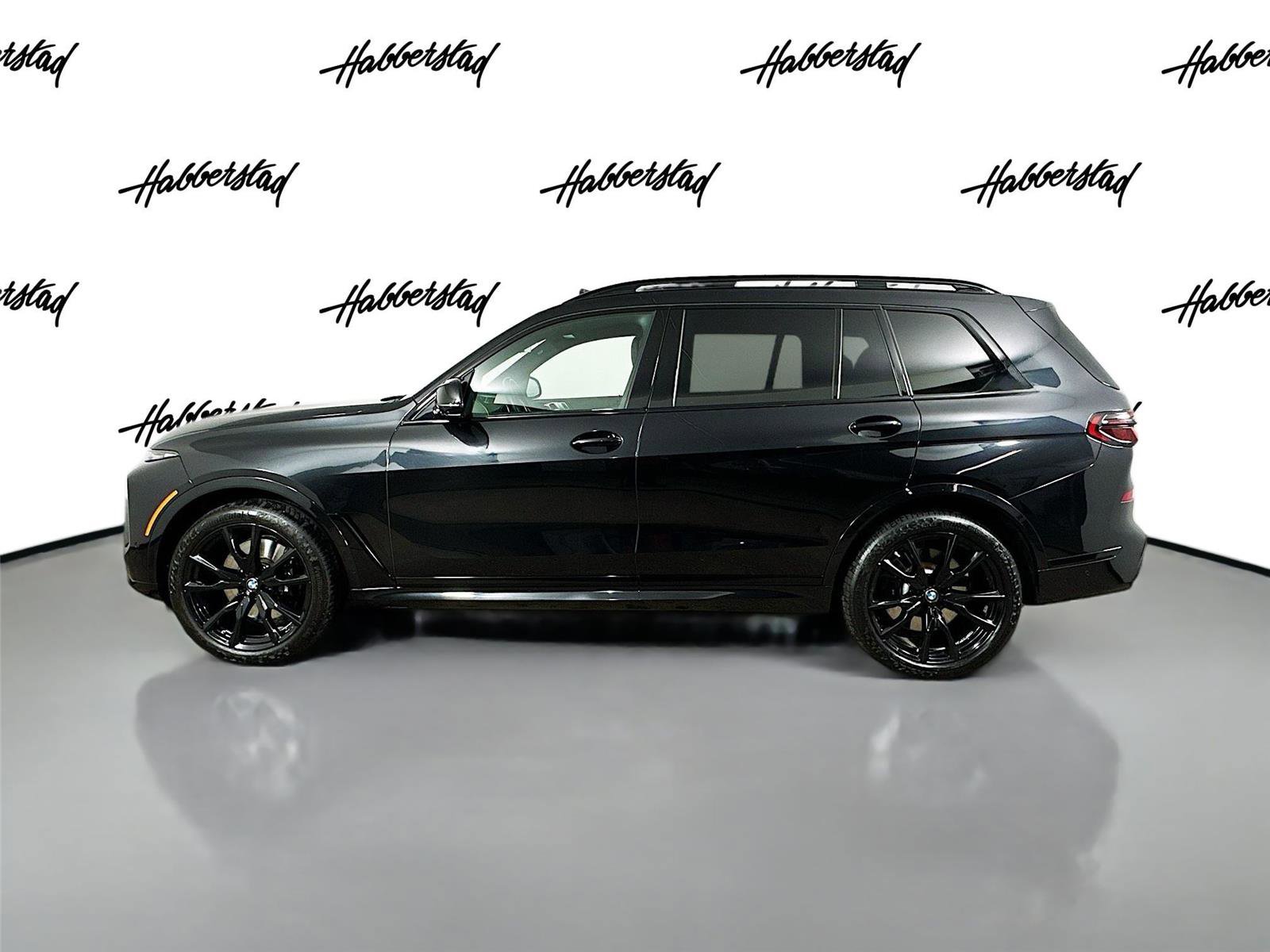 Certified 2024 BMW X7 M60i w/ Executive Package image 8