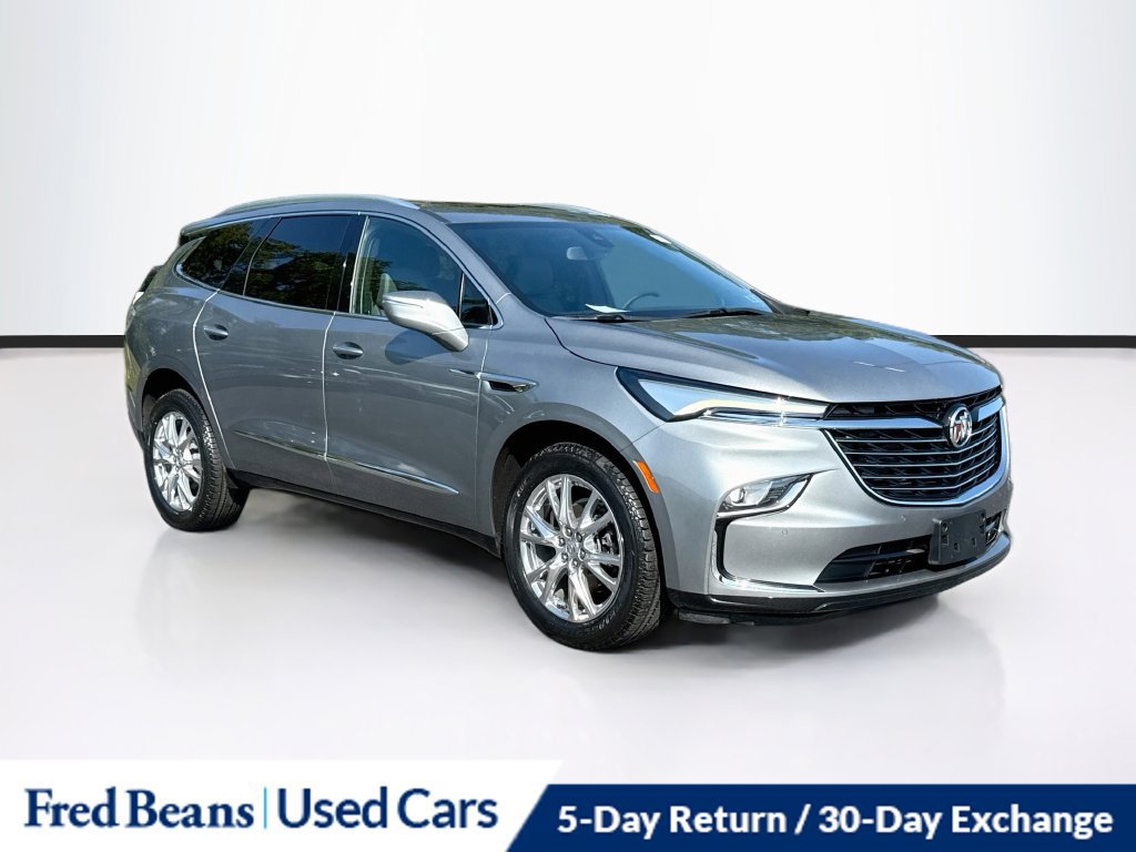 Used 2023 Buick Enclave Essence w/ Experience Buick Package AWD/4WD image 1