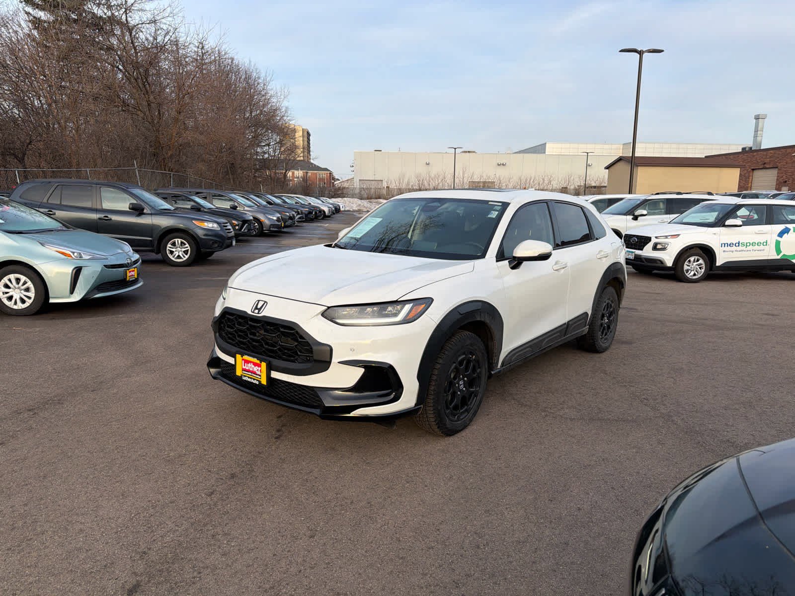 Used 2024 Honda HR-V EX-L image 4